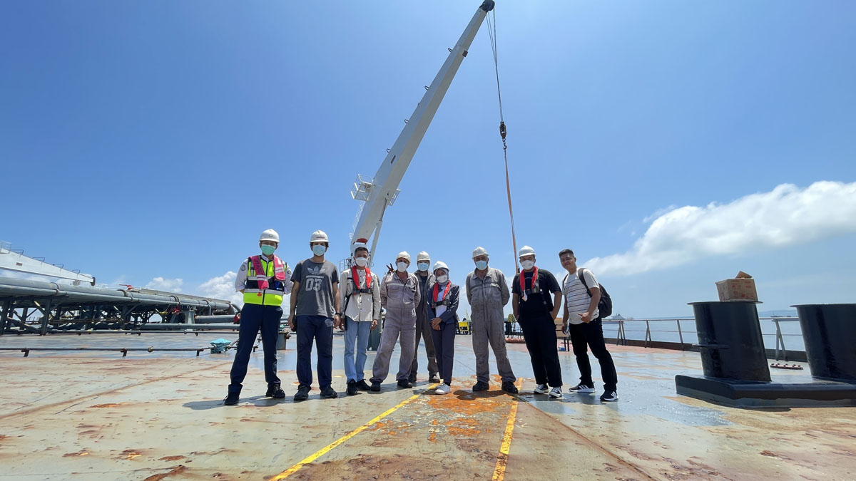 Crew Change 6 crew change - Crew Change