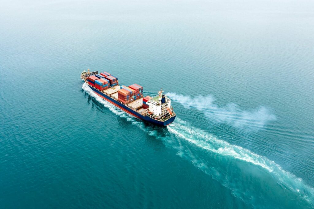 5 Types of Vessels in The Ocean 2 cargo ship