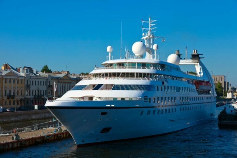 Symphony, The Biggest Cruise Ship