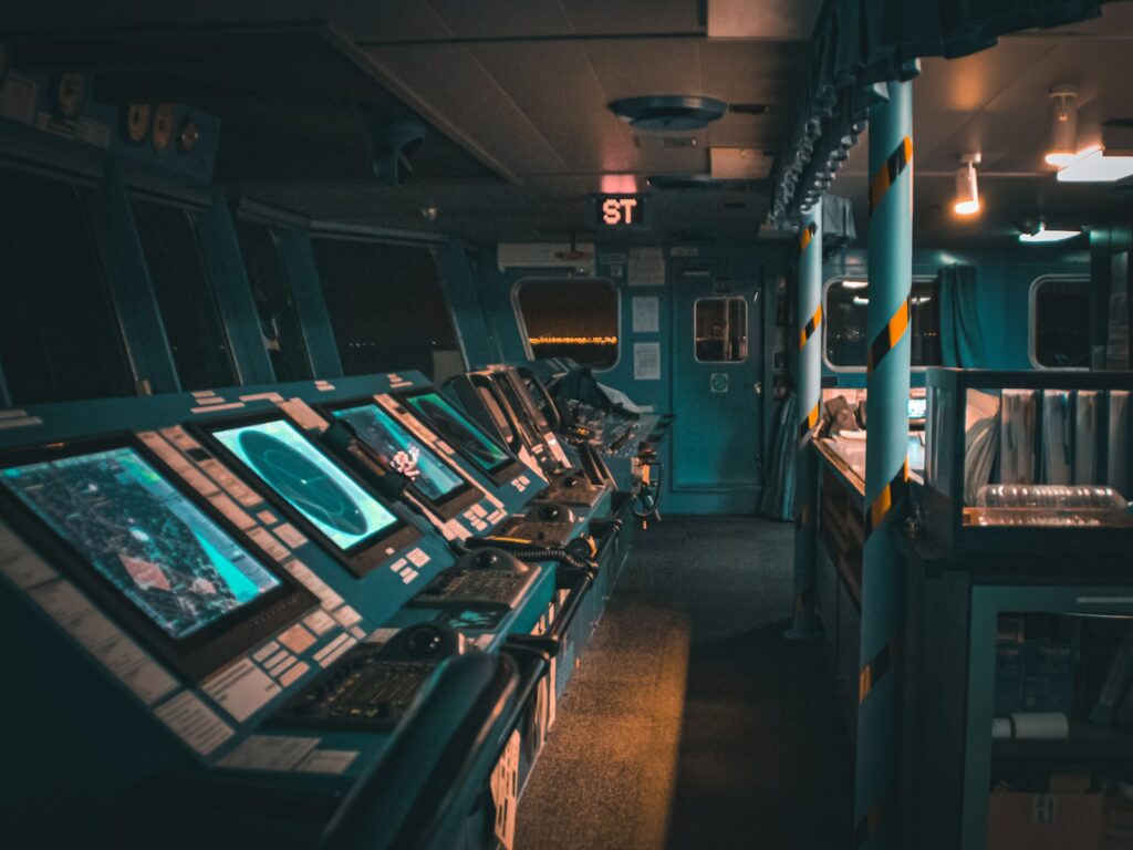 The Crucial Role of Crew Change in the Shipping Industry : Boosting Efficiency and Safety 4 best practices for crew change