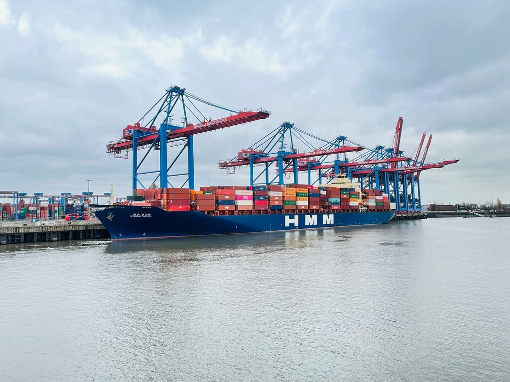 Harbors of Commerce: 5 Busiest Ports In The World 10 busiest ports