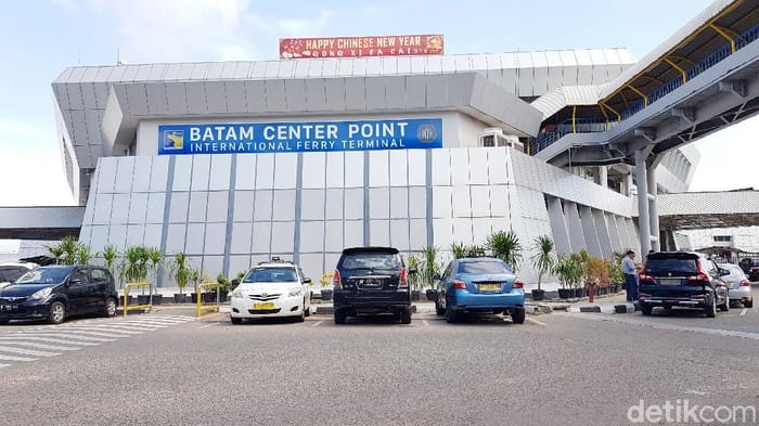 Batam Centre: Where Business, Industry, and Tourism Intersect