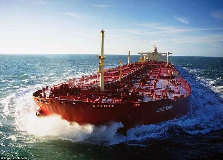 super tanker