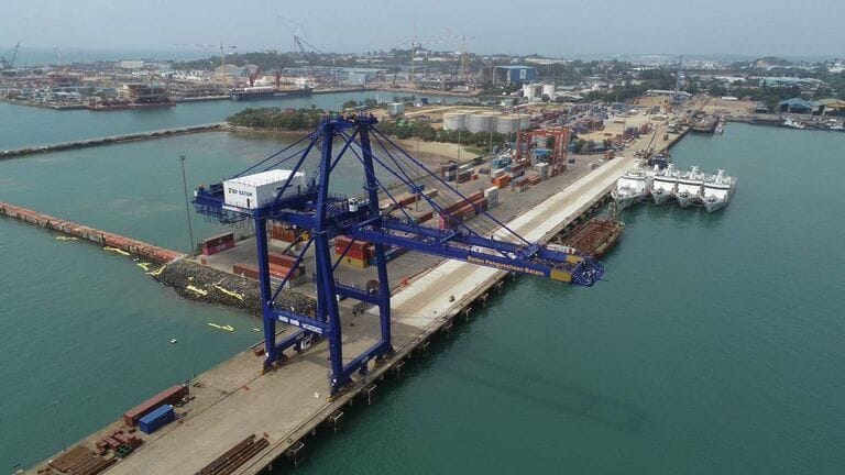 sts crane