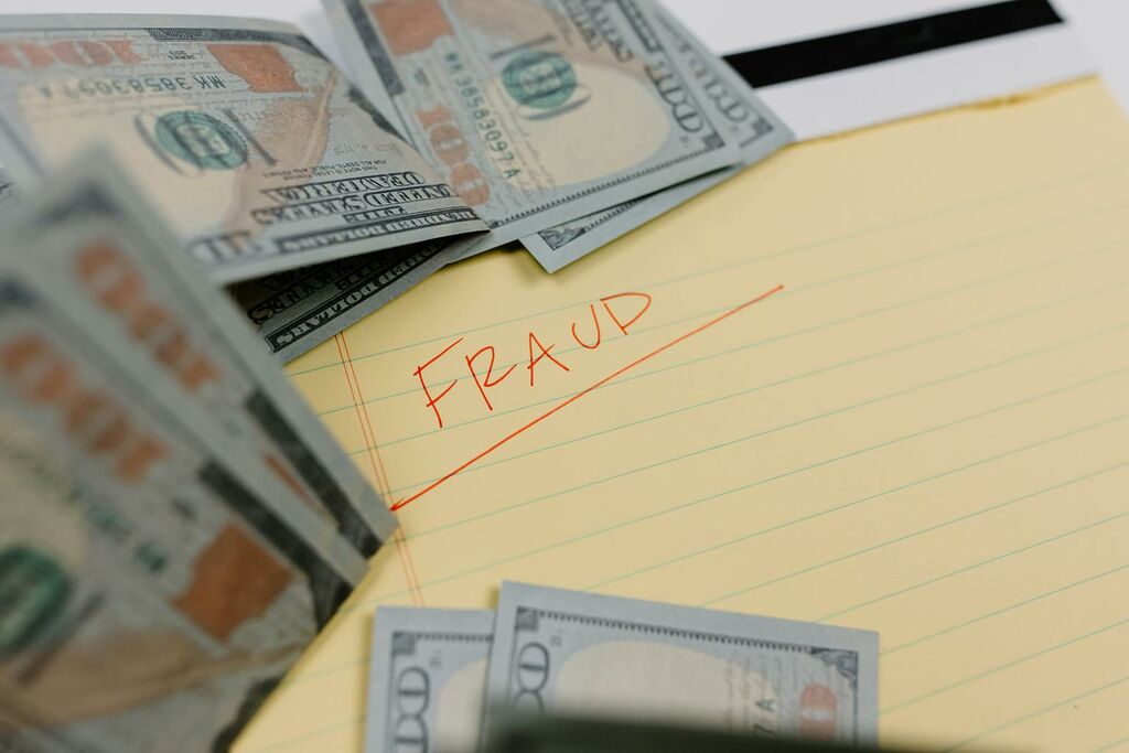 4 Cash to Master Risk Management Strategies in Transactions 3 Close-Up Shot of Dollar Bills