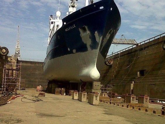 What is The Difference between Dry Dock and Shiplift