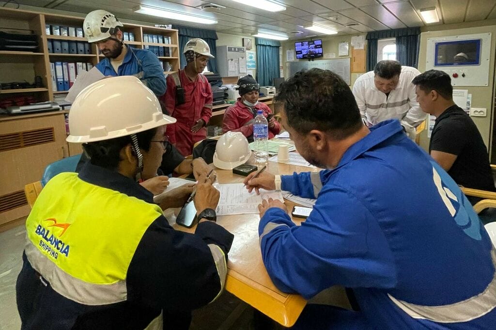 role of ship agencies - Dry Docking and the Essential Role of Ship Agencies