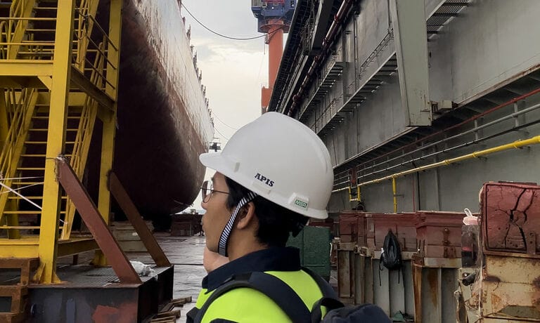 Unaltered Supervision During the Dry Dock Emptying Process by Ship Agencies