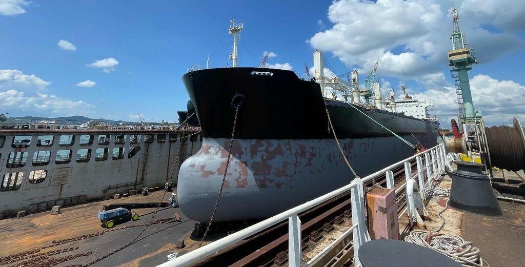Dry Dock Water Blasting for Surface Finishing 2 ship agency services - Dry Dock Water Blasting for Surface Finishing