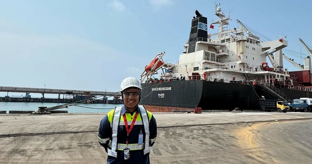 Offshore Support Risk Assessment : Identifying and Mitigating Operational Risks 3 ship agency services - Offshore Support Risk Assessment : Identifying and Mitigating Operational Risks