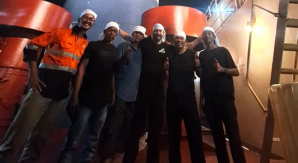 The Seaman Book Advantage In Crew Change For Maximizing Efficiency 7 ship agency services - The Seaman Book Advantage In Crew Change For Maximizing Efficiency