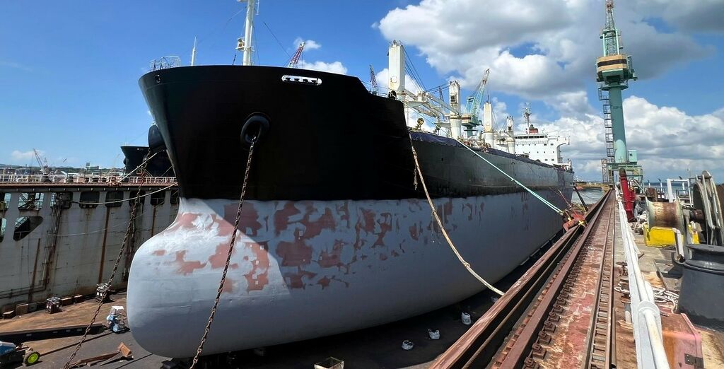 Ship Pumps Maintenance: Functions & Tips in Dry Dock 9 ship hull cleaning - Ship Pumps Maintenance: Functions & Tips in Dry Dock