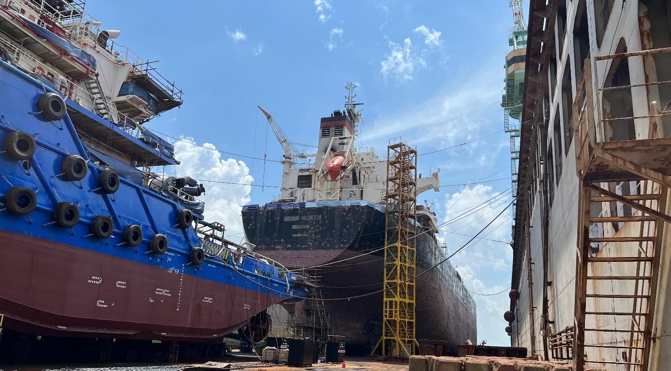 Managing Ship Stability in Dry Docking Processes - Indonesia Trusted ...