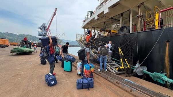 How Contingency Planning Improves Crew Welfare in Batam-based Crew Change Operations 7 underwater cleaning services - How Contingency Planning Improves Crew Welfare in Batam-based Crew Change Operations