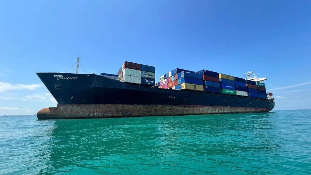 crisis management in maritime operations - Daily Monitoring of Cargo Activities by Ship Agencies
