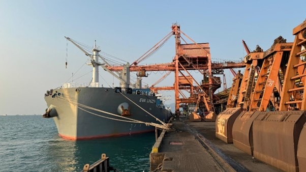 The Role of Ship Agencies in Ensuring Safe Berthing Operations 6 dry docking in batam port - The Role of Ship Agencies in Ensuring Safe Berthing Operations