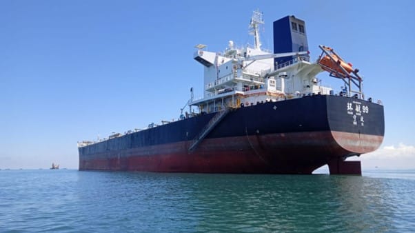 Underwater Cleaning at Balikpapan Anchorage
