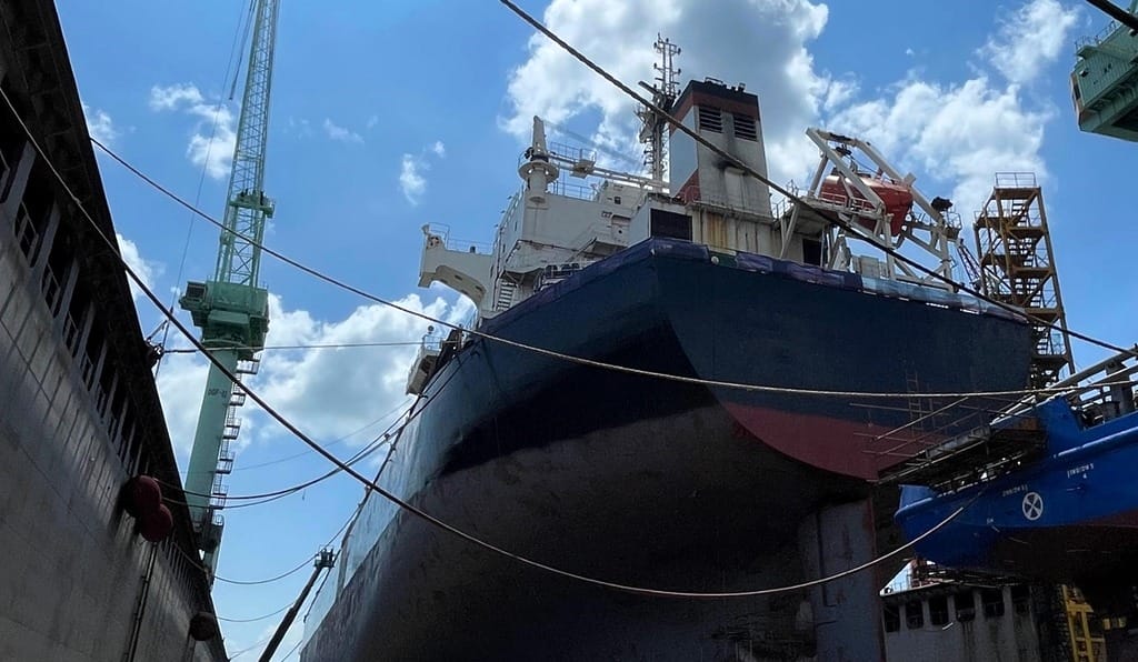ship agency tales - Overcoming Challenges in the Dry Docking Procedure: Solutions for Smooth Operations