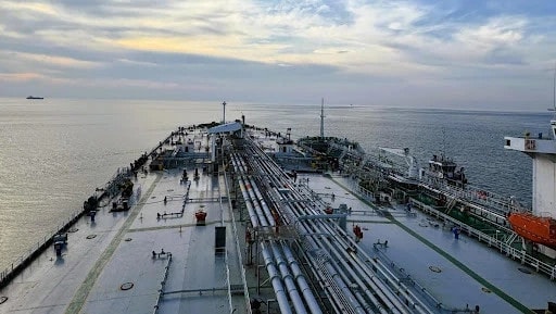 Best Practices for Loading Crude Oil Safely at Indonesian Ports 3 crude oil