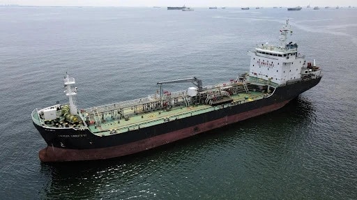 Inspection and Maintenance in Crude Oil Tanker Operations 5 crude oil tanker operations