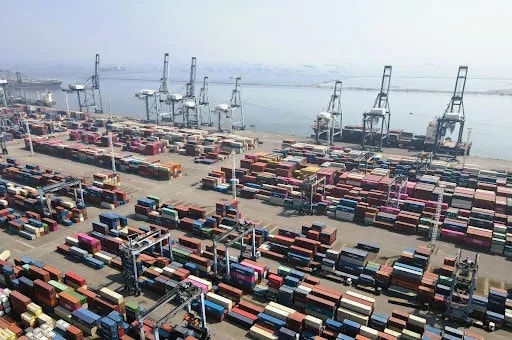 Reducing Carbon: Simple Ways Ports Can Cut Emissions 6 reducing carbon