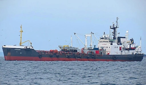 Tanker Operations for Beginners: A Step-by-Step Journey through Loading and Discharging 3 tanker operations for beginners
