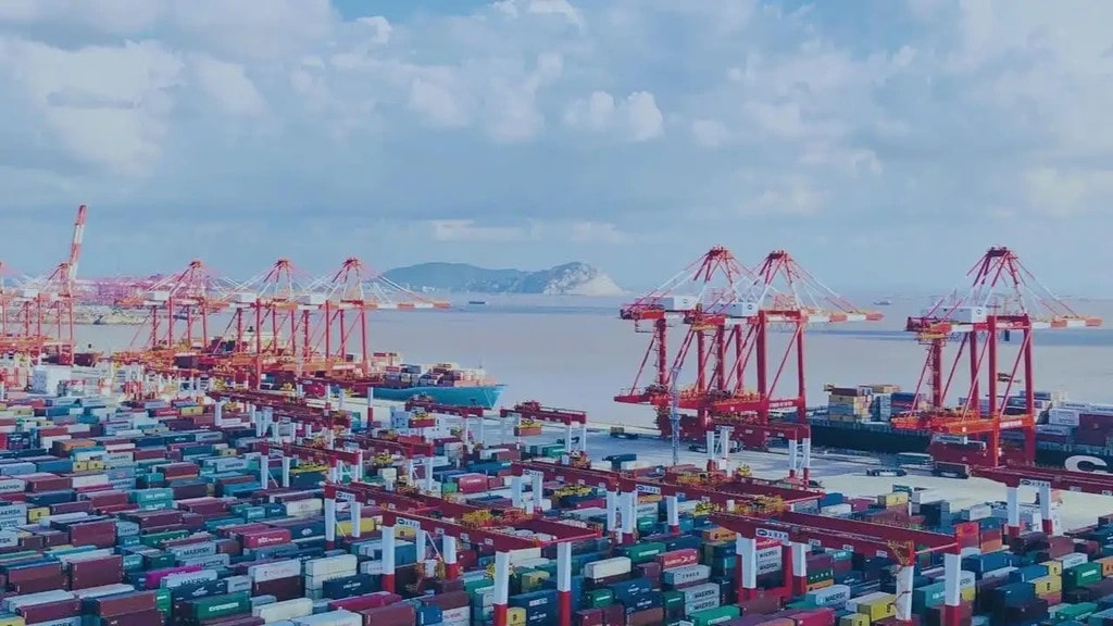 The Giants of Global Trade: 3 Massive Ports That Will Blow Your Mind 2 - The Giants of Global Trade: 3 Massive Ports That Will Blow Your Mind