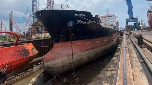 The Lasting Benefits of Dry Dock Maintenance for Optimal Vessel Performance 8 optimal vessel performance