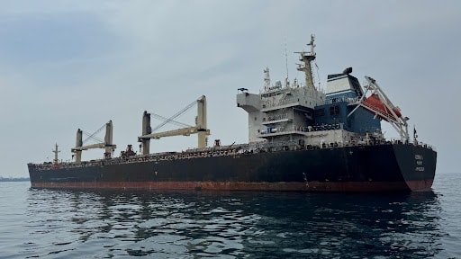 Husbandry Services for Daily Vessel Care 6 Husbandry Services for Daily Vessel Care