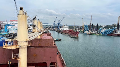 Husbandry Services for Shipping Cost Control 4 Husbandry Services for Shipping Cost Control