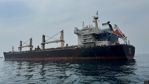 Underwater Cleaning for Port Vessel Care 4 Underwater Cleaning for Port Vessel Care