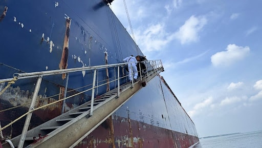 Ship Agency Excellence for Batam Trade Efficiency 6 Ship Agency Excellence for Batam Trade Efficiency