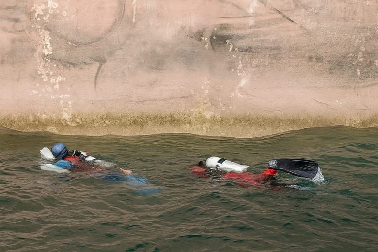 Underwater Cleaning for Year-End Vessel Maintenance