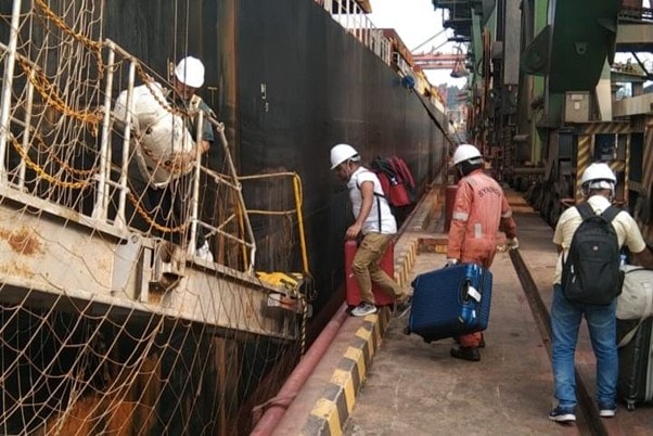 Crew Change Solutions for Global Route Efficiency 5 crew change planning - Crew Change Solutions for Global Route Efficiency