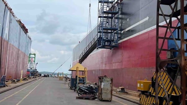 dry docking - Dry Docking Preparation for Early-Year Vessel Upgrades