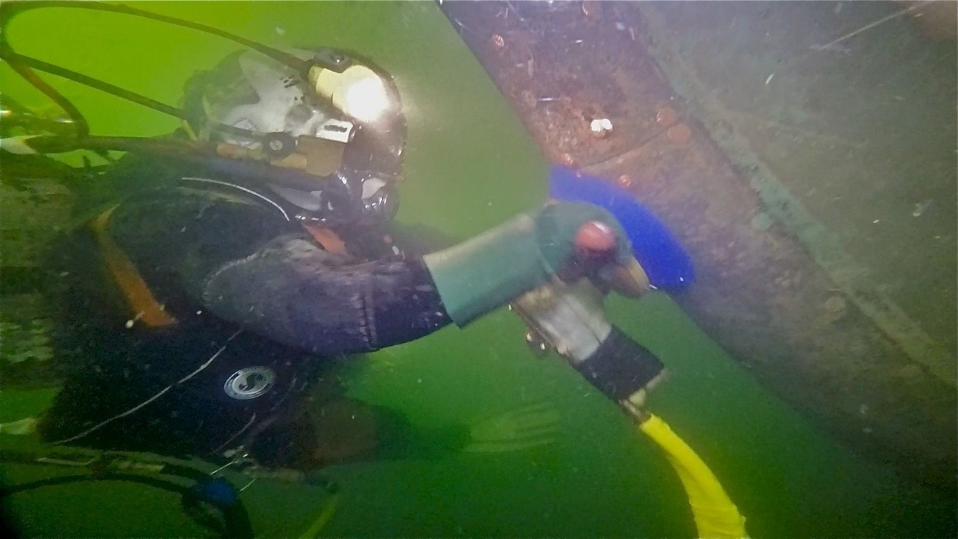 Underwater Cleaning for Sustainable Port Operations 2 underwater cleaning - Underwater Cleaning for Sustainable Port Operations