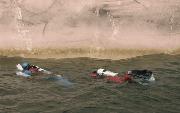 Case Study: Implementing Sustainable Underwater Cleaning Practices in Busy Indonesian Ports 2 underwater cleaning - Case Study: Implementing Sustainable Underwater Cleaning Practices in Busy Indonesian Ports
